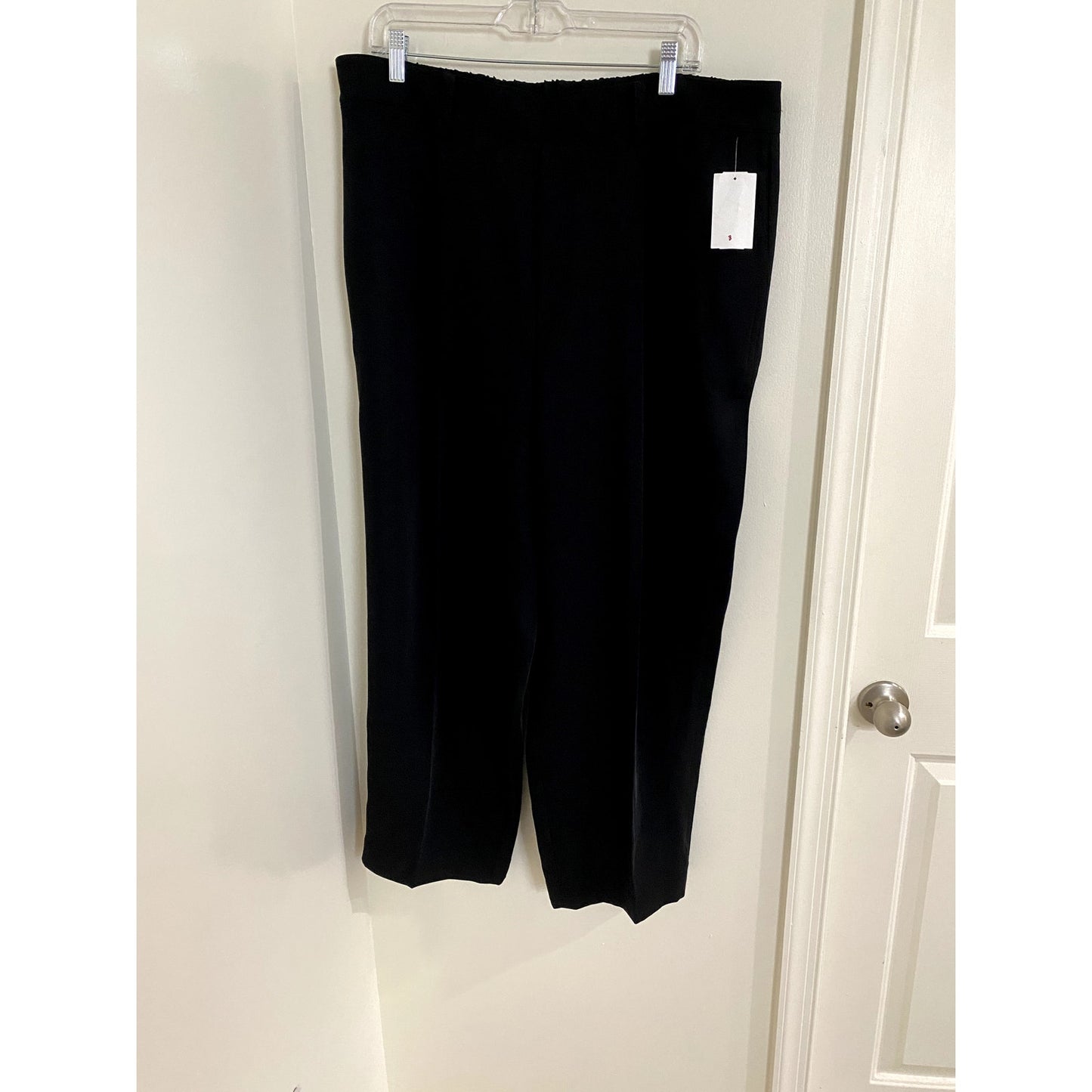 VINCE Black Trousers - Size 1X (NWT)