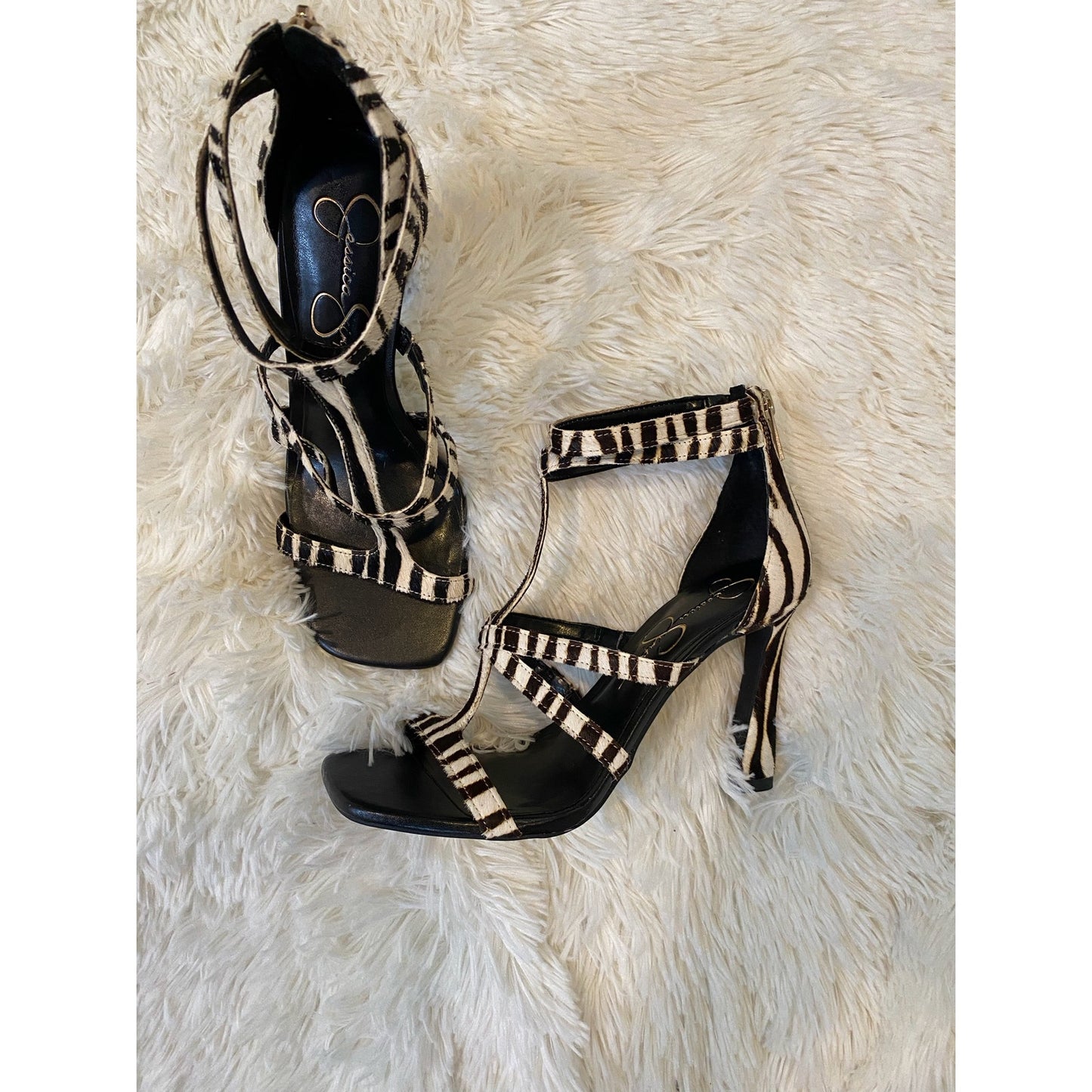 Jessica Simpson Aaralyn Animal Print Sandal NEW with box