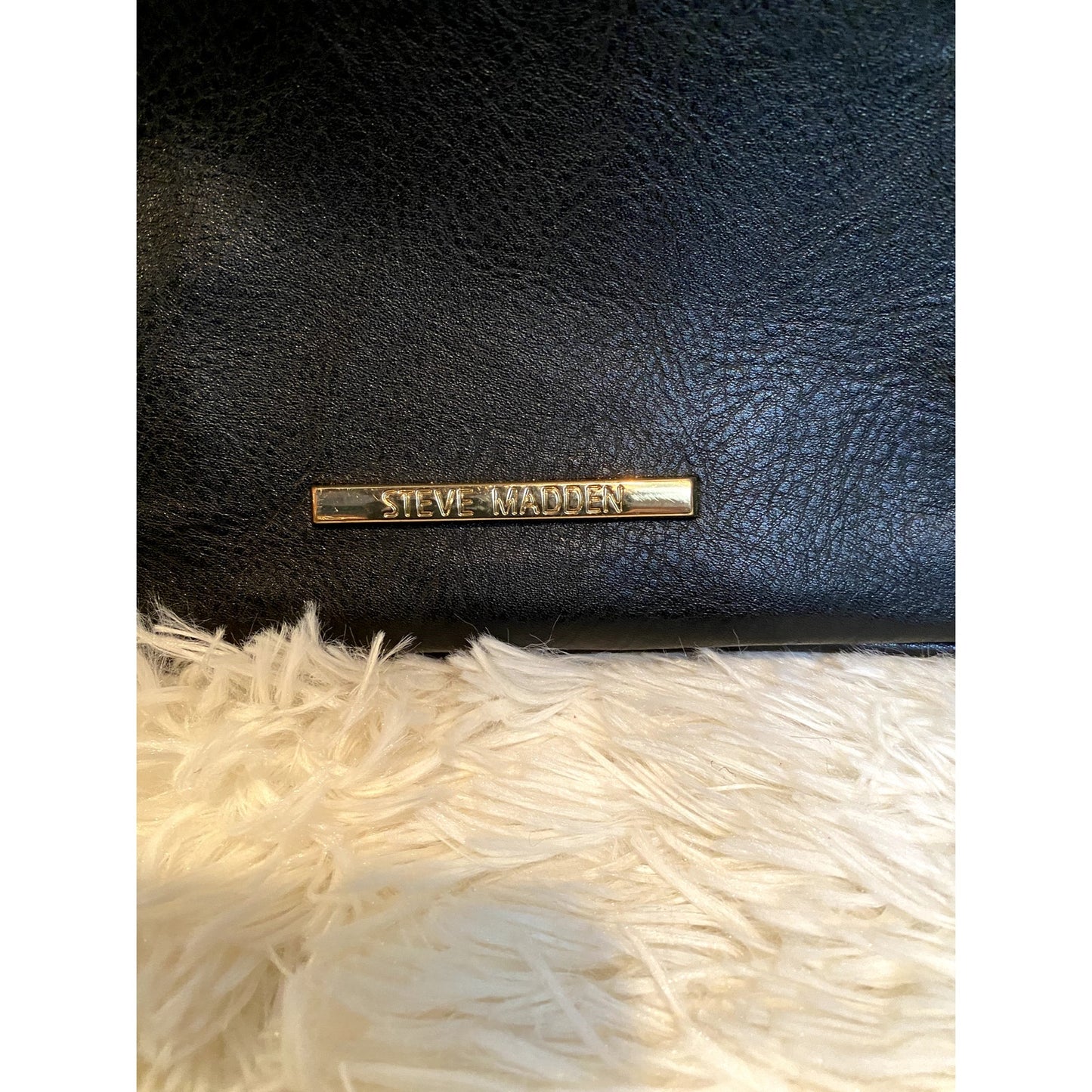 Steve Madden Black Vegan Leather Purse - Sz. OS (GUC)