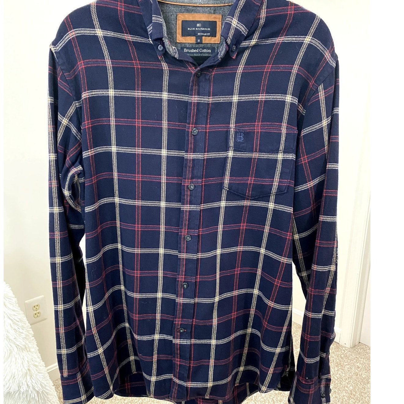 Blue Barbour Men’s Plaid Long Sleeve Button Down Shirt -Sz. Medium (EUC)