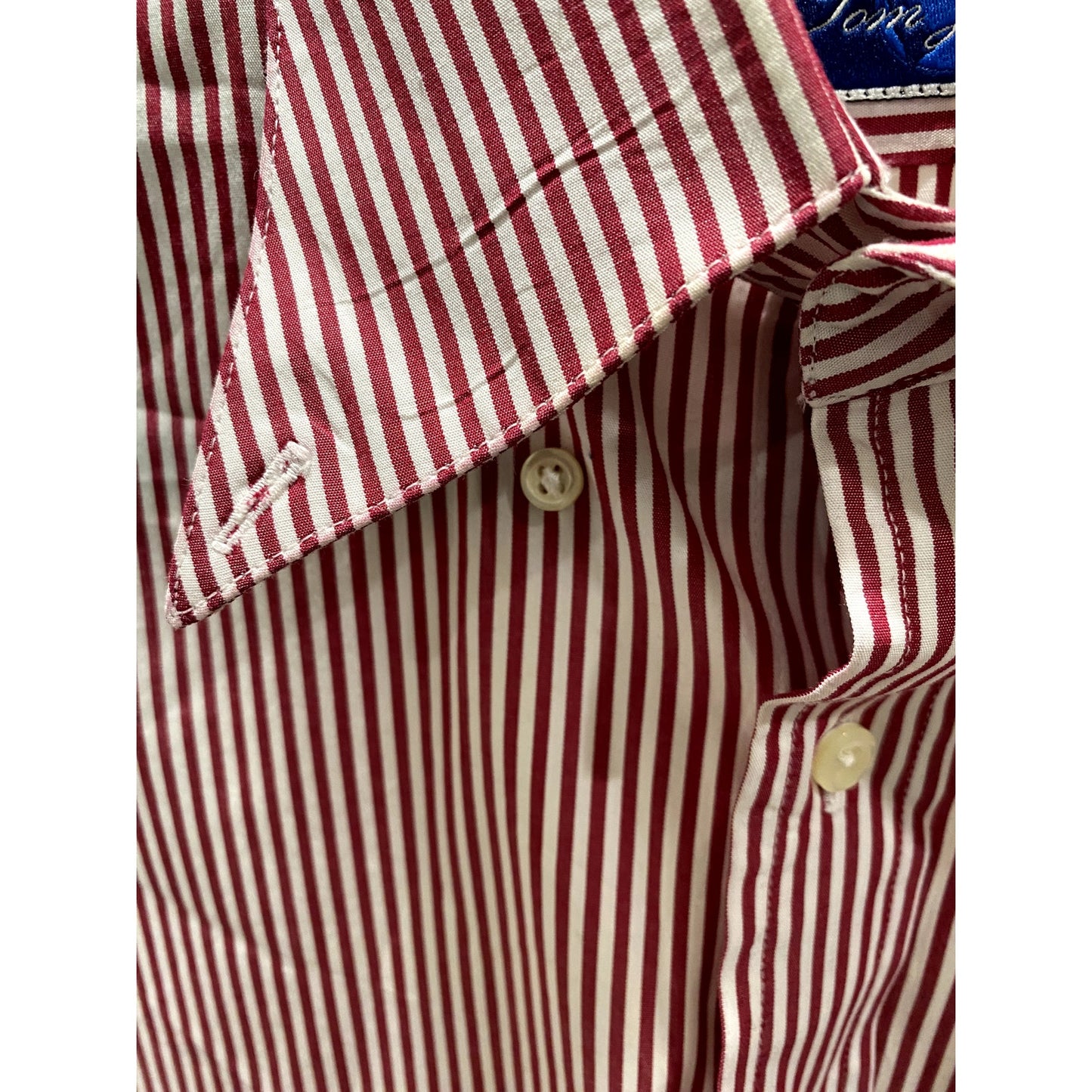 Tom Jones Executive Collection Red/White Button Down Shirt - Approx. 2XL (EUC)