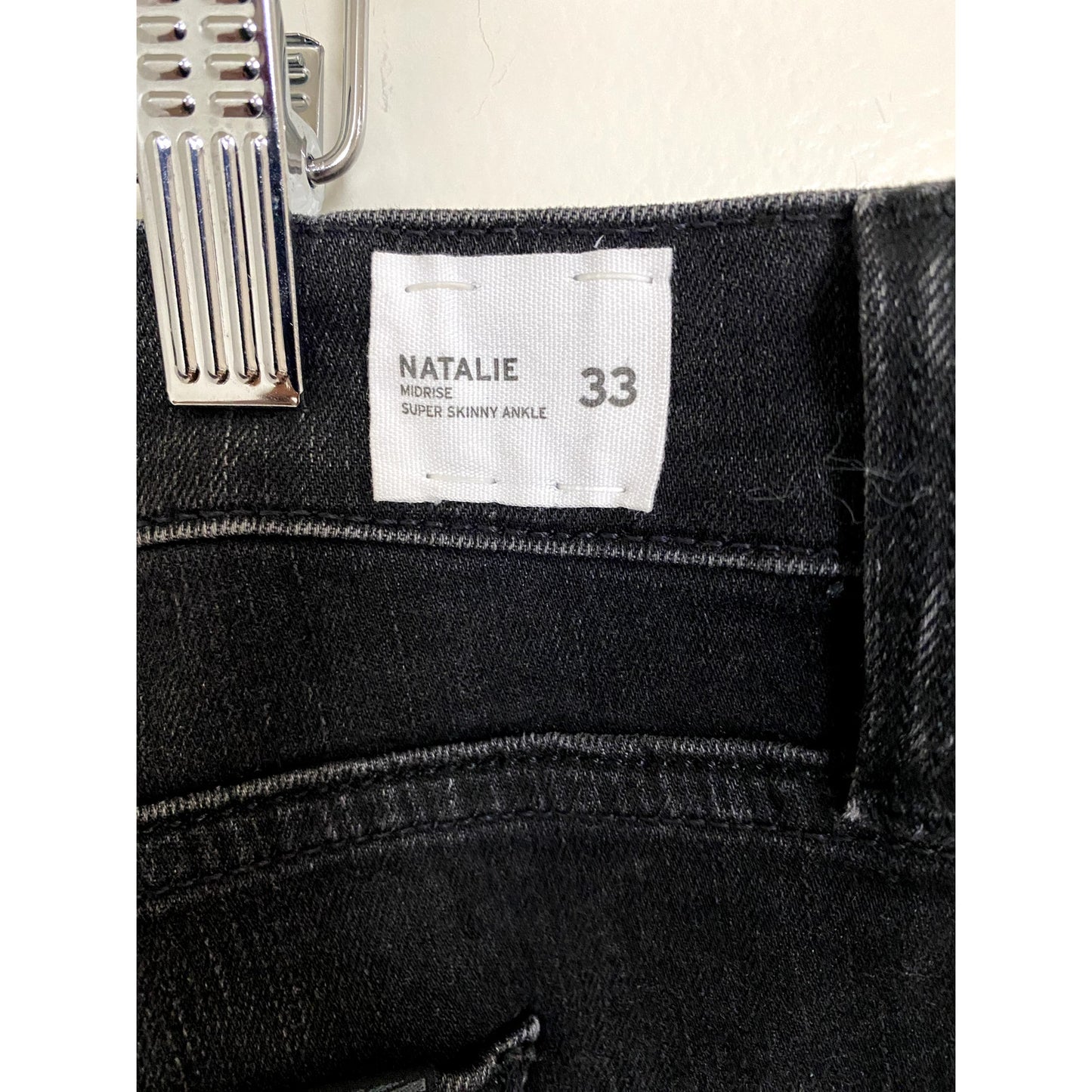 Hudson Natalie Black Mid-Rise Jeans - Size 33 (NWT)